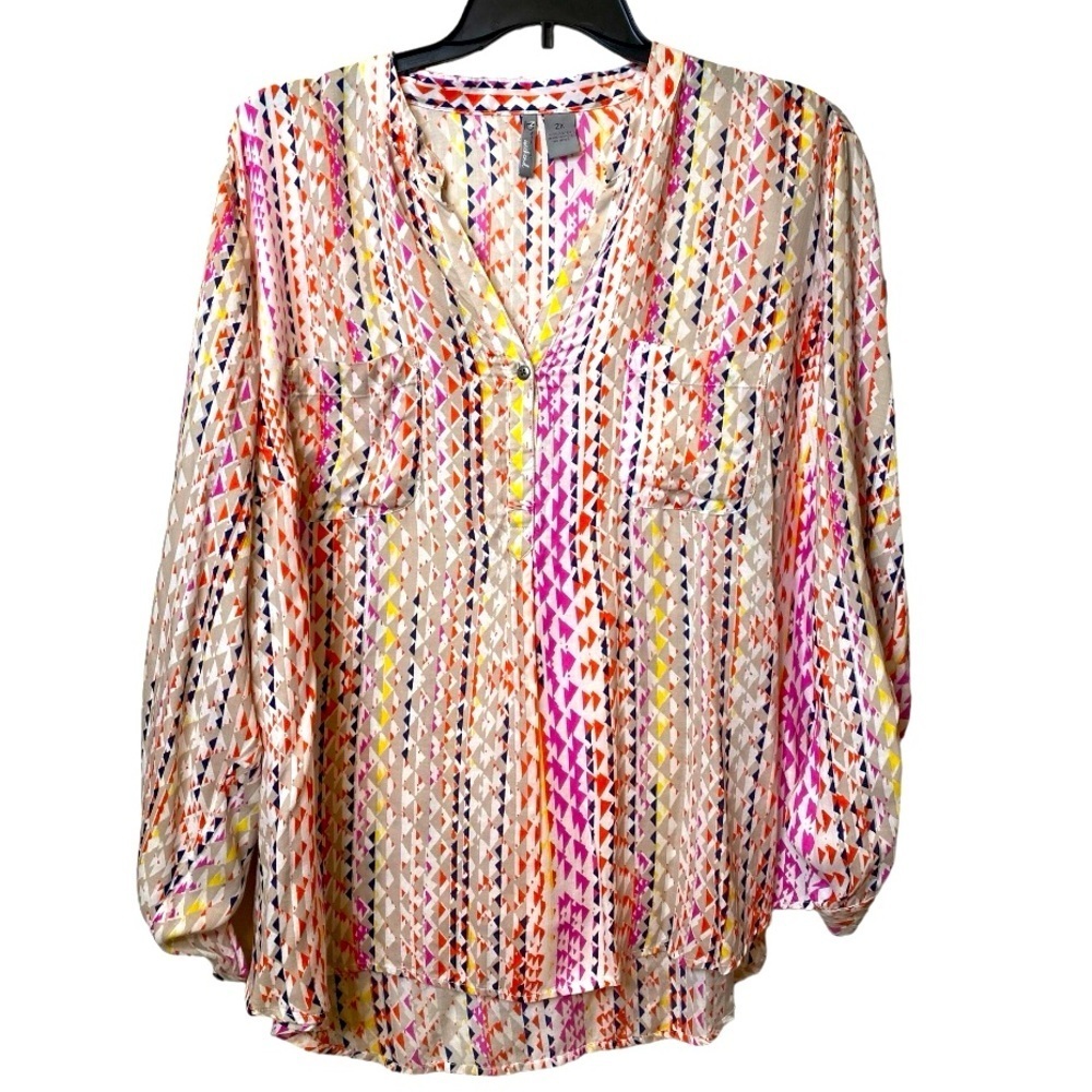 New Directions Weekend Women’s 2X colorful shirt